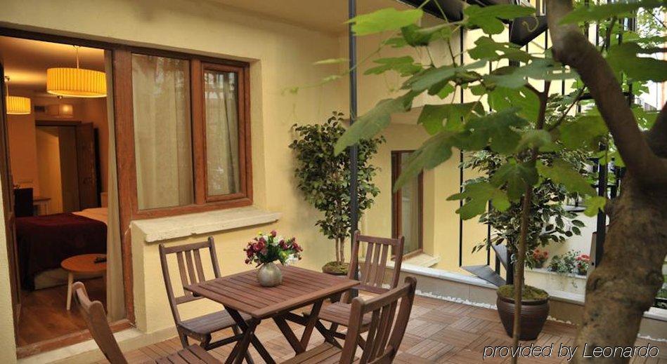Three Apples Taksim Residence Istambul Extérieur photo